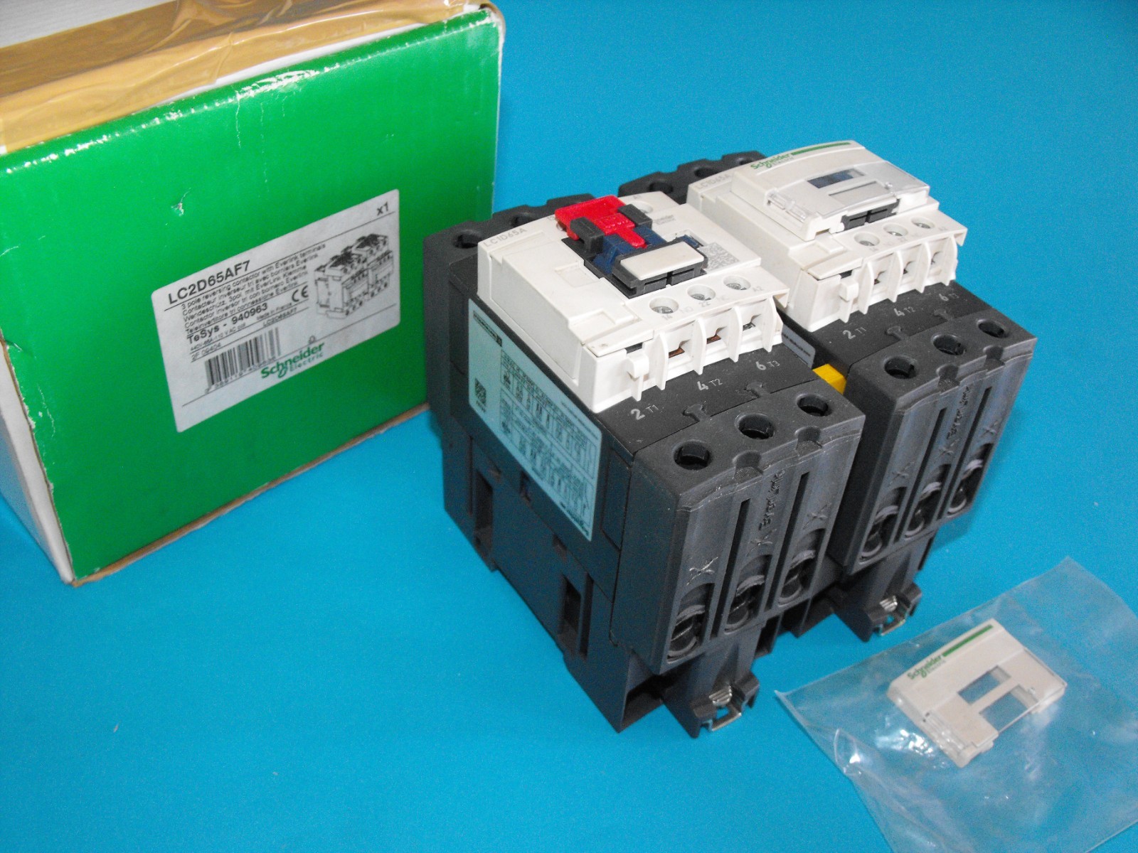 SCHNEIDER ELECTRIC LC2D65AF7.22KW.COIL110V.940963.REVERSING CONTACTOR.NEW