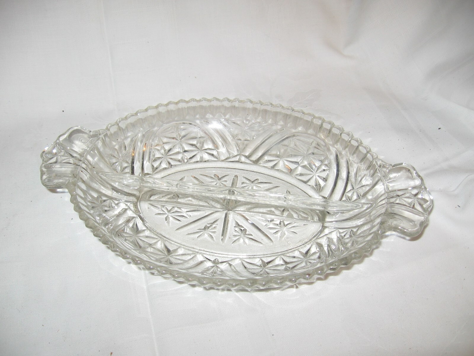 vintage divided pattern glass relish dish with 2 tab handles