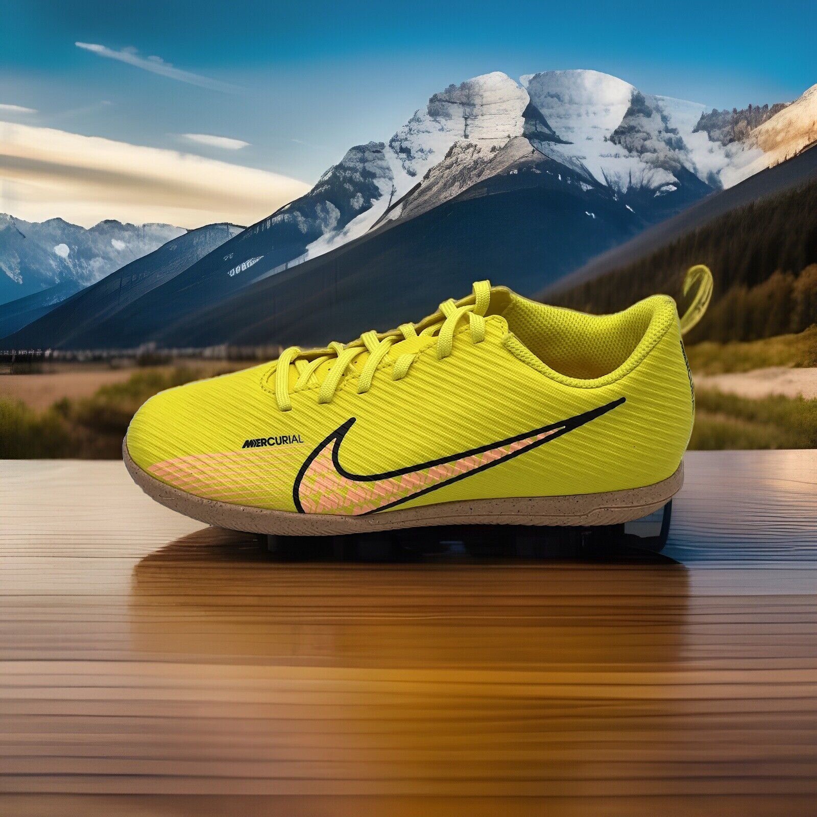 NEW Nike Mercurial Vapor 15 Club IC Soccer Shoes Yellow Pink Men's 4.5