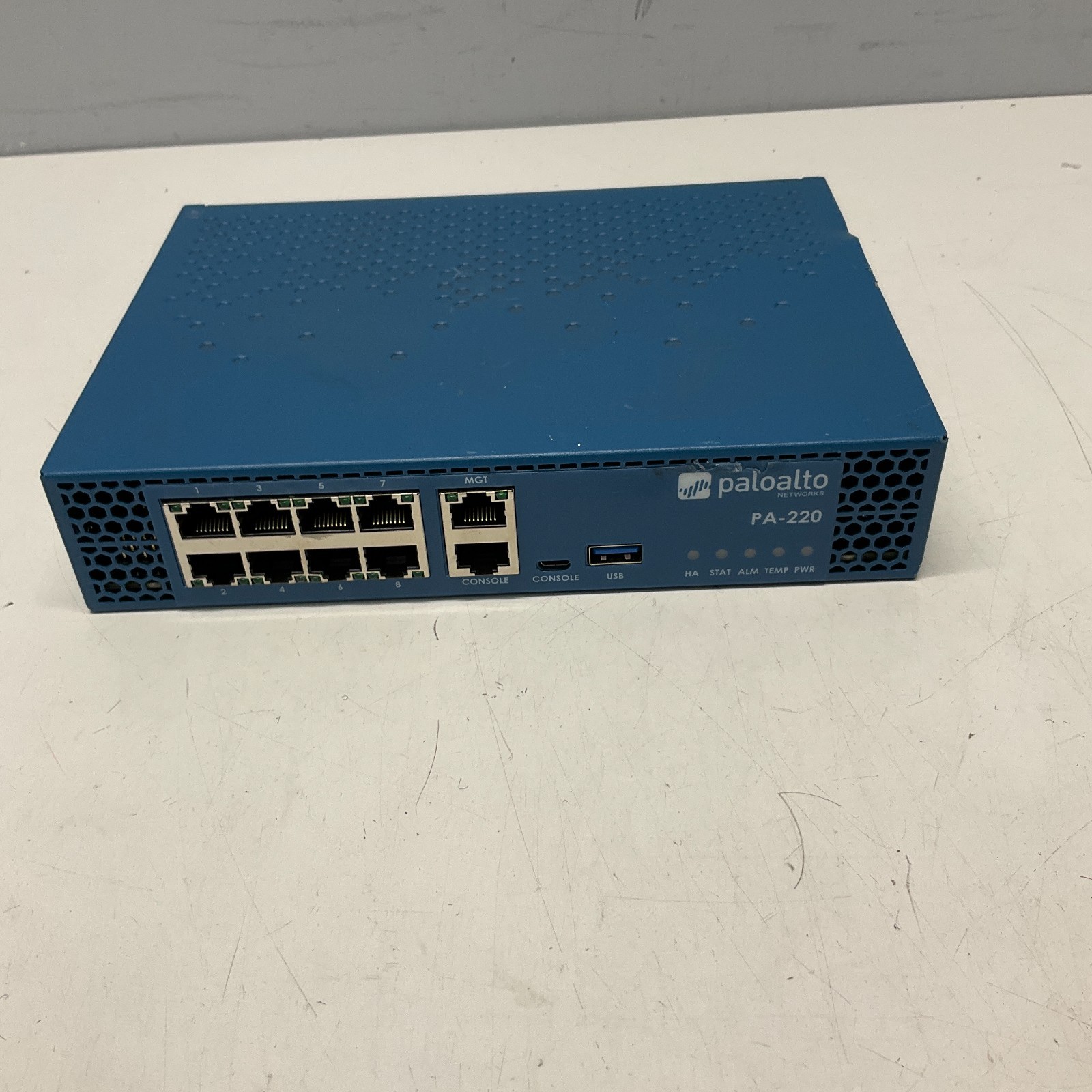 Palo Alto Networks Enterprise Blue Firewall PA-220 NO ADPATER Tested