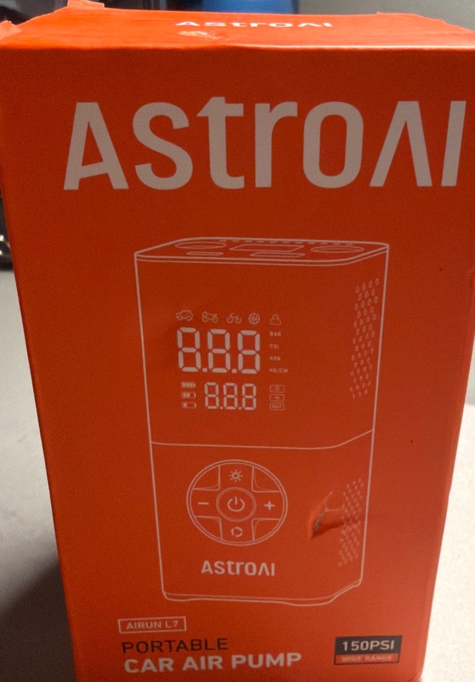 NEW AstroAI Portable Car air Pump AIRUN L7 150 PSI - Flashlight, Power Bank, SOS