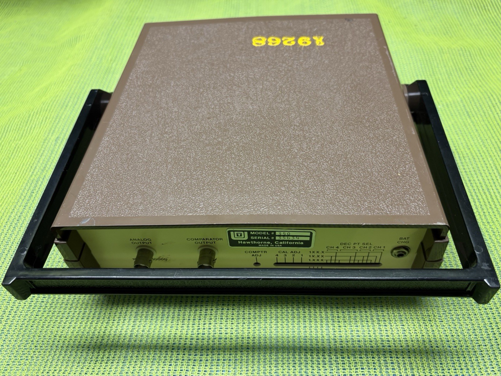 UNITED DETECTOR TECHNOLOGY 350 LINEAR/LOG OPTOMETER