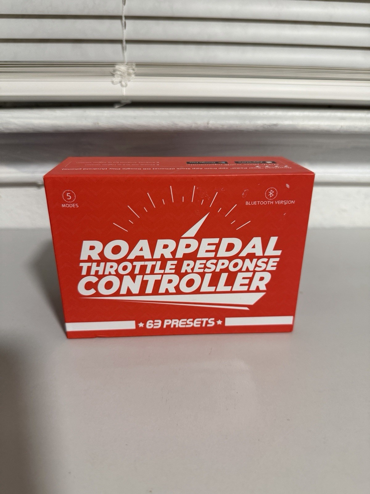 Roar Pedal Throttle Response Controller With Remote Controller RP621