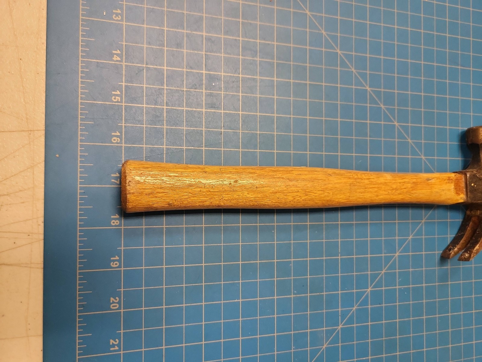Vintage Claw Hammer Wood Handle Carpentry Tool Nail Puller Woodworking