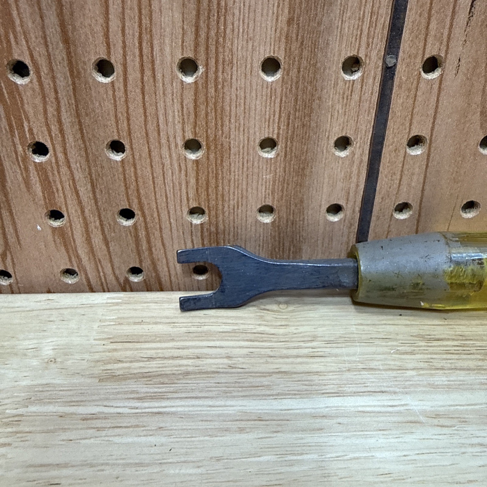 Vintage CS Osborne Staple Lifter Tack Puller