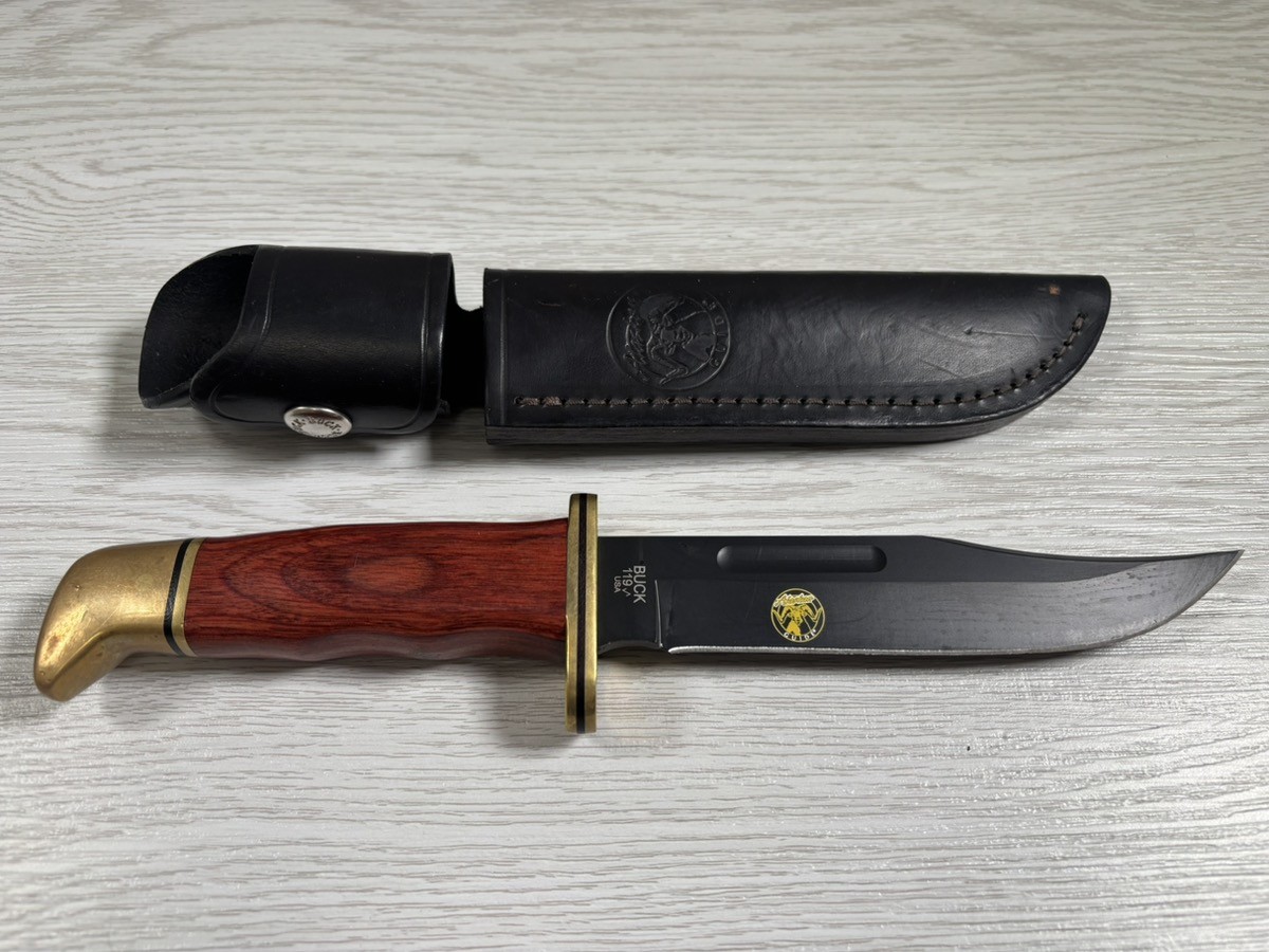 Buck 119 Alaskan Guide S30V Fixed Blade Knife with Leather Sheath (A1G012612)