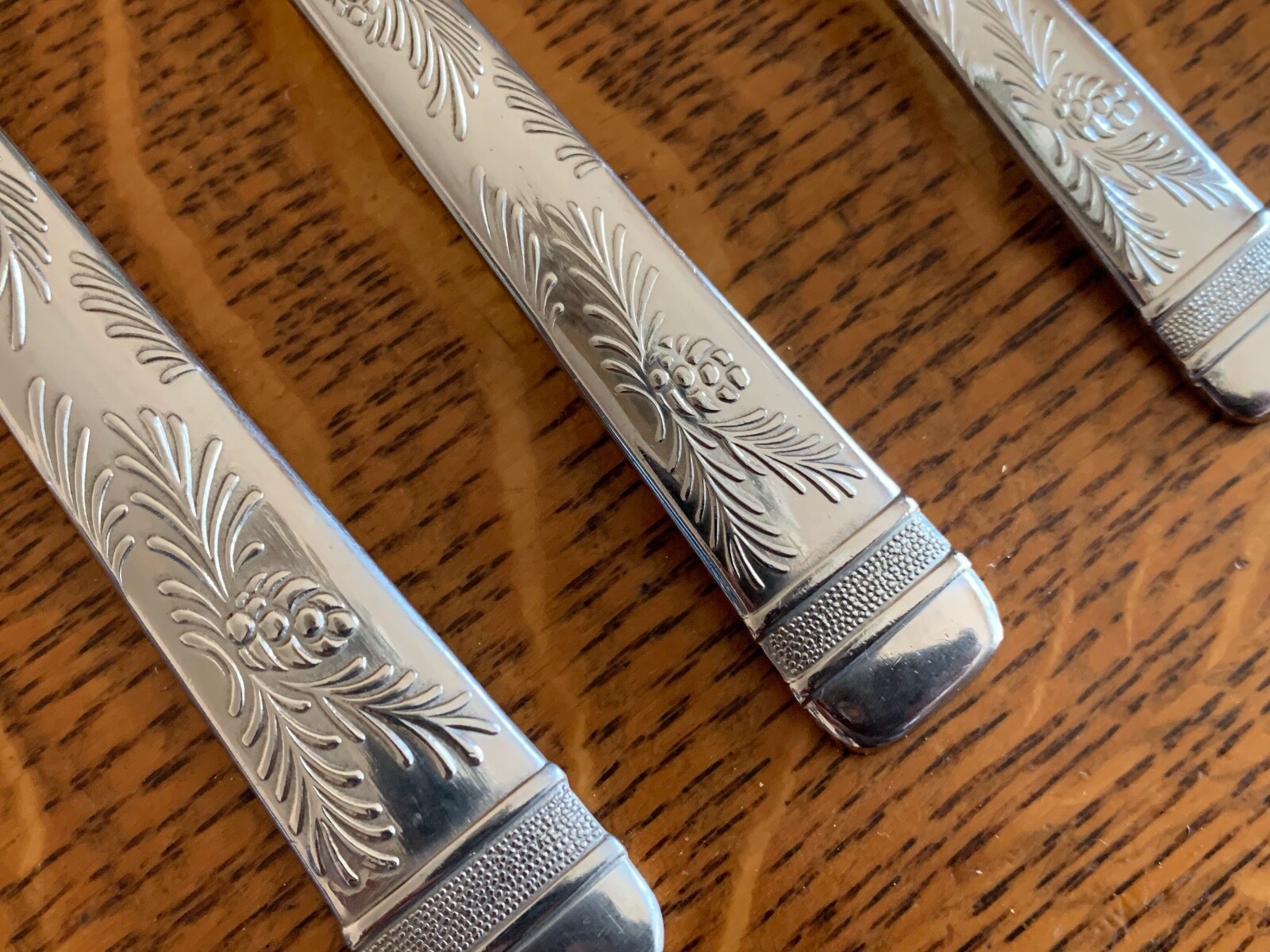 REED & BARTON *Pinecone* FLATWARE SILVERWARE PIECES - YOU CHOICE YOIUR CHOICE!