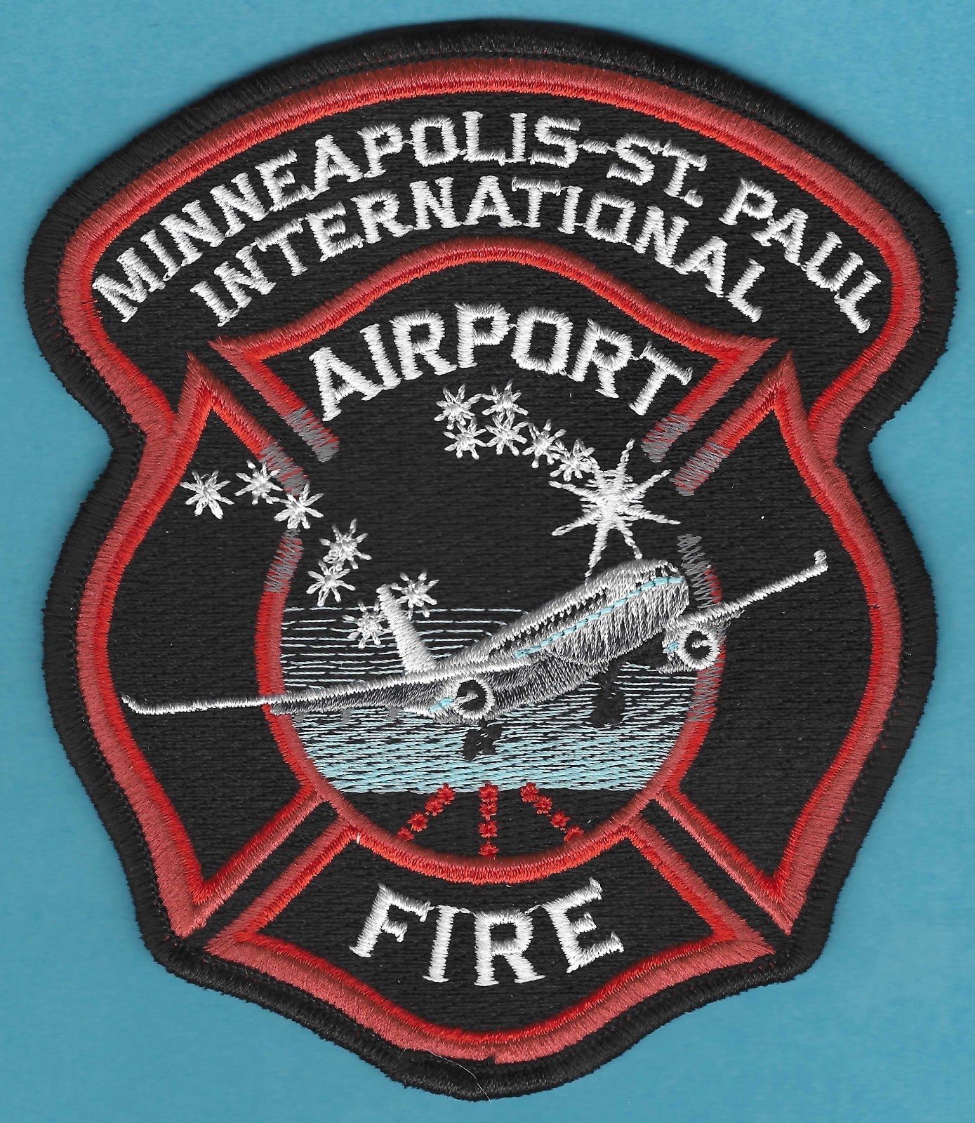 MINNEAPOLIS ST. PAUL MINNESOTA INTERNATIONAL AIRPORT ARFF FIRE RESCUE PATCH RED
