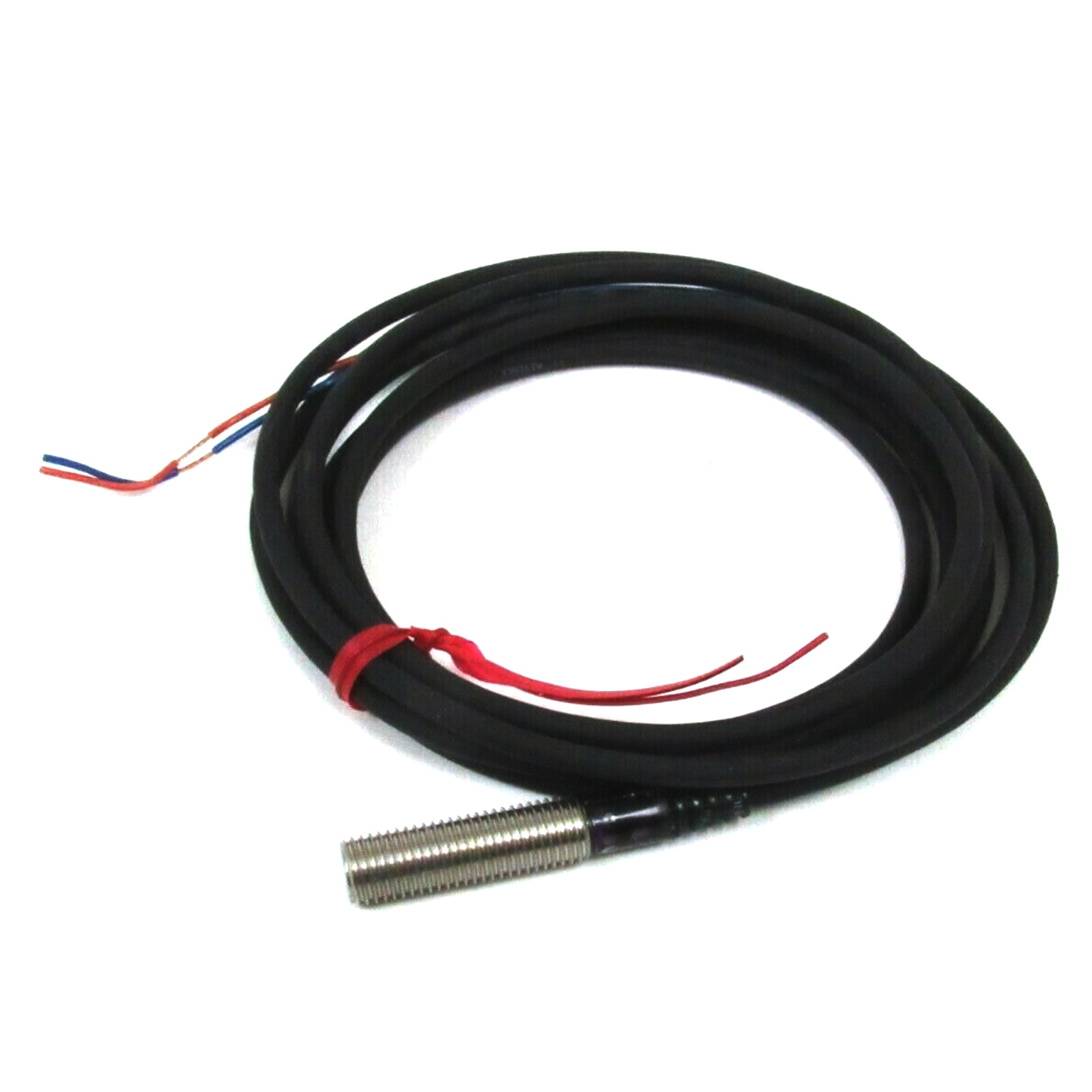 New In Box For KEYENCE EV-108M Proximity Switch Sensor