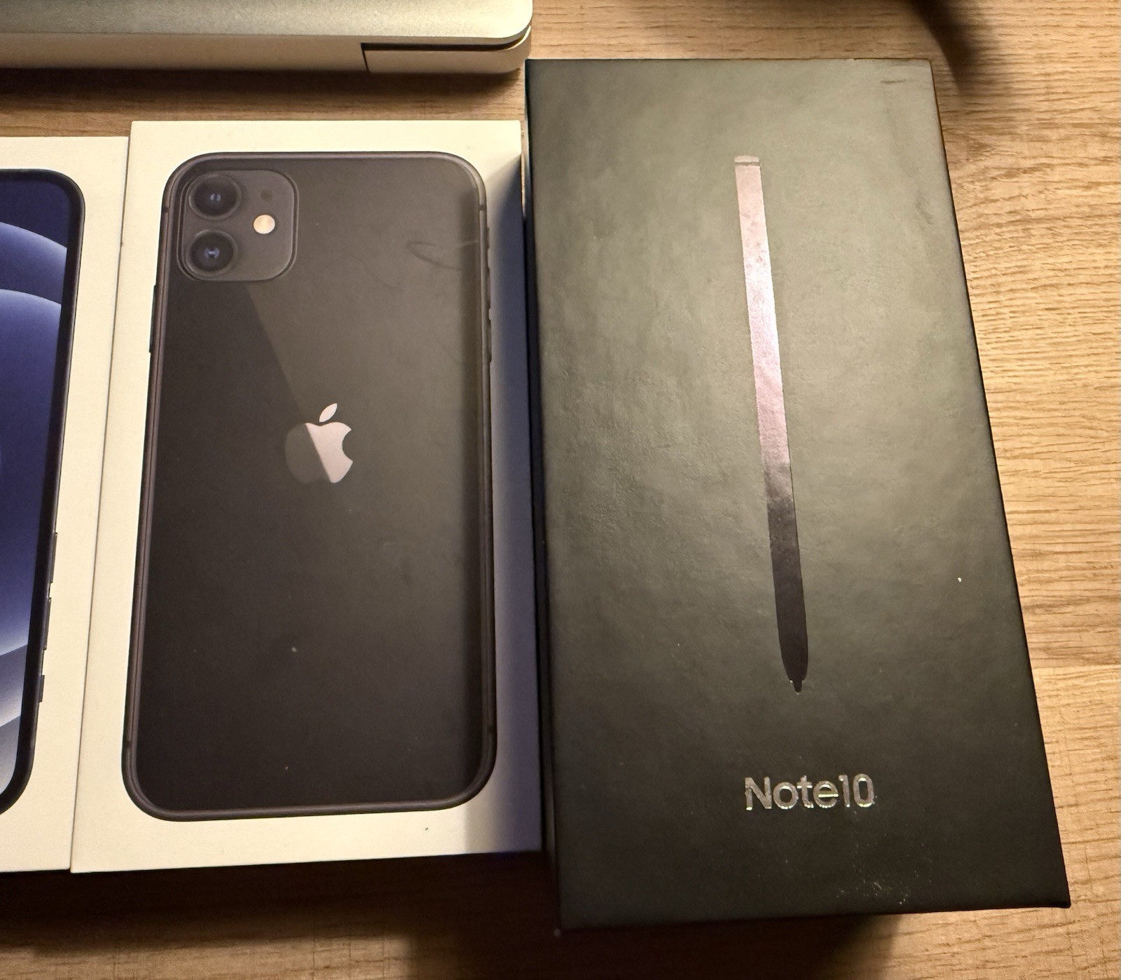 iphone Empty boxes 4 And 1 Note 10 Empty Box