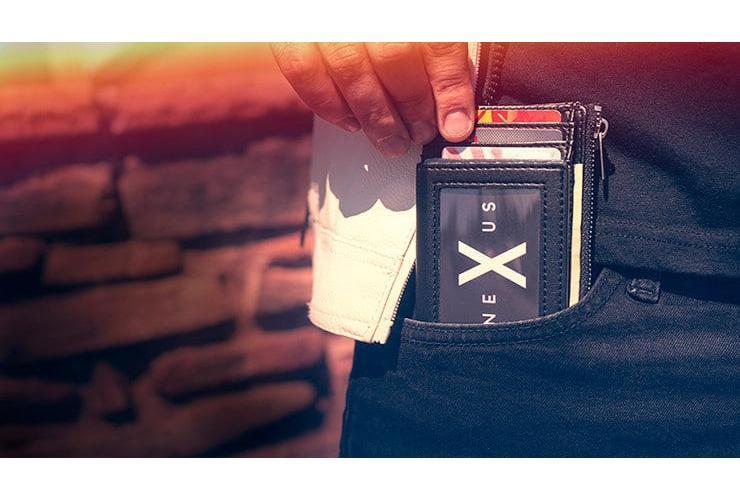Nexus Wallet (Gimmick & Online Instructions) by Javier Fuenmayor