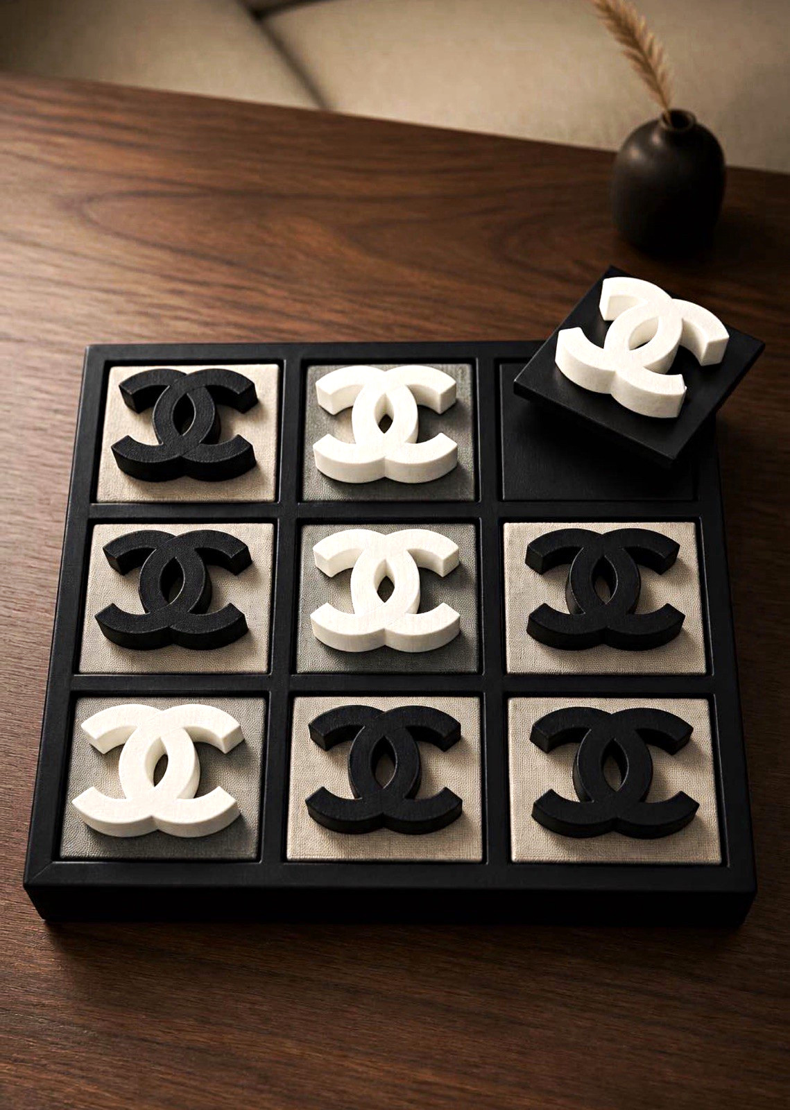 Tic Tac Toe, Black/White Ch