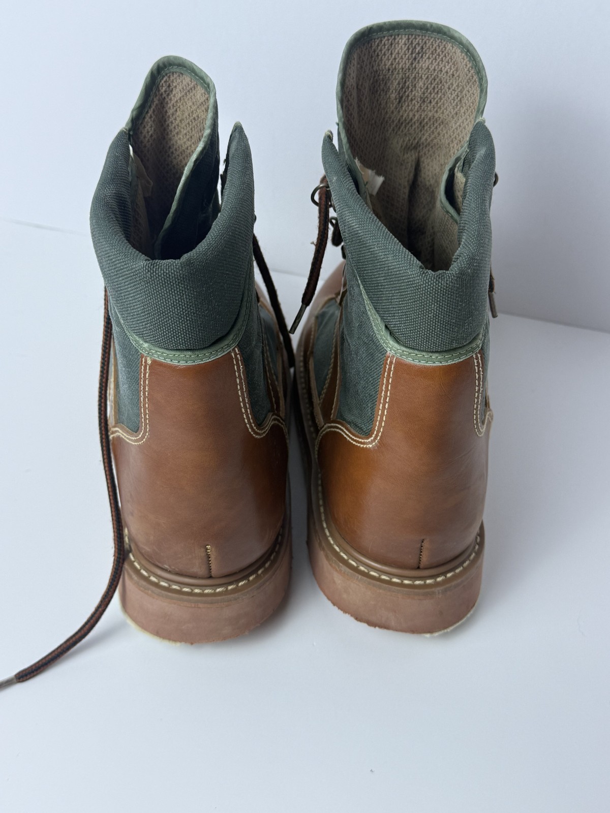 Orvis Fly Fishing Battenkill Wading Brogue Boots Size 9 USED