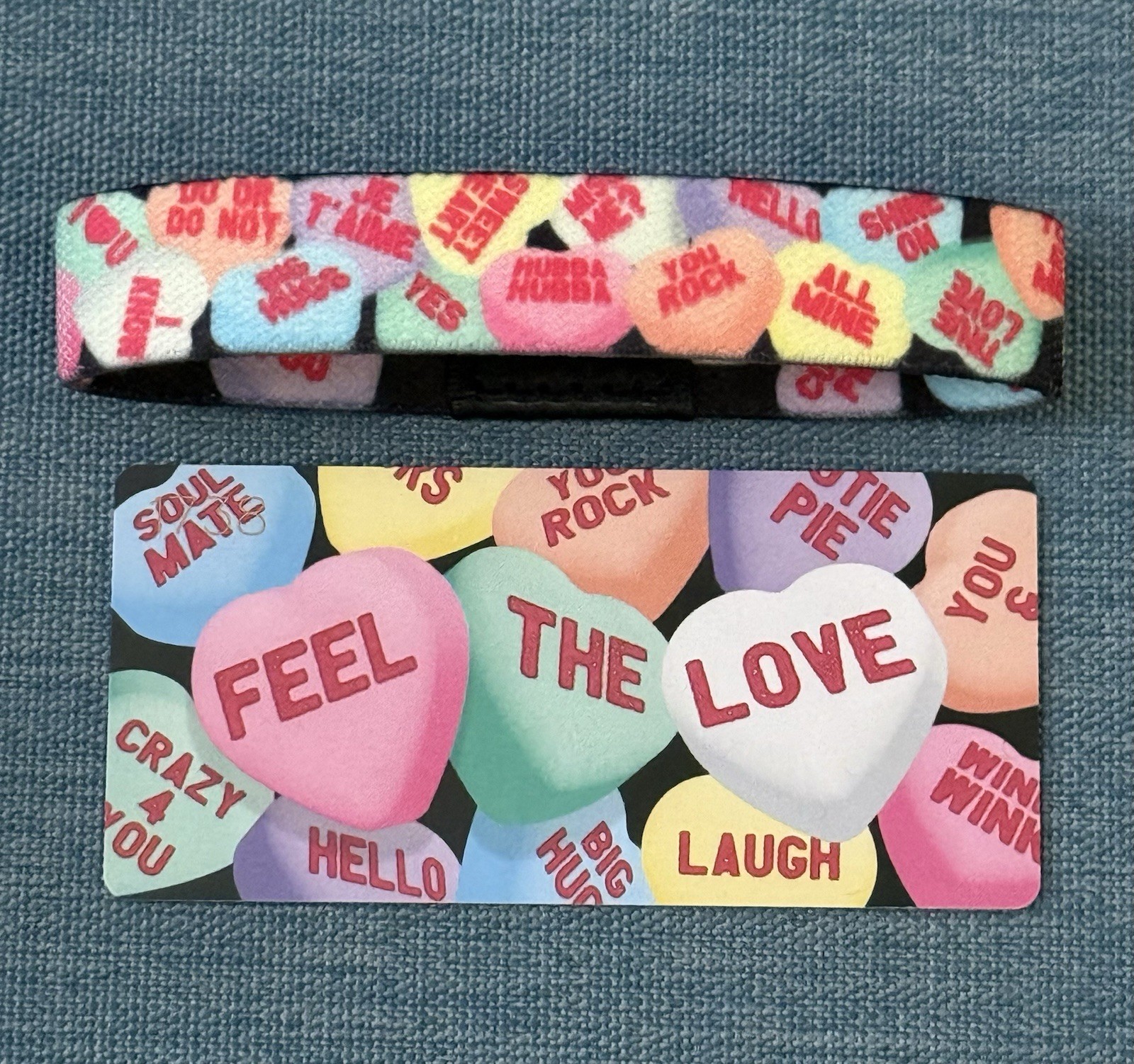 New! ZOX Single *FEEL THE LOVE* Sz MEDIUM - Reversible Wristband with Card