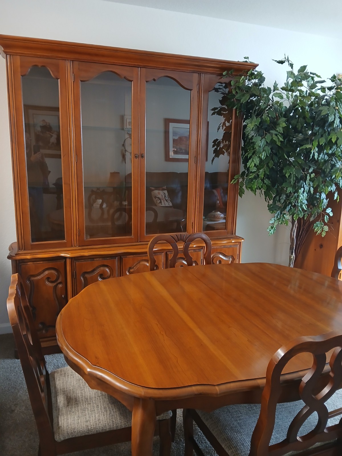 Dining Room Set: Hutch, Table, & Chairs - Great condition - Cherry Fruitwood