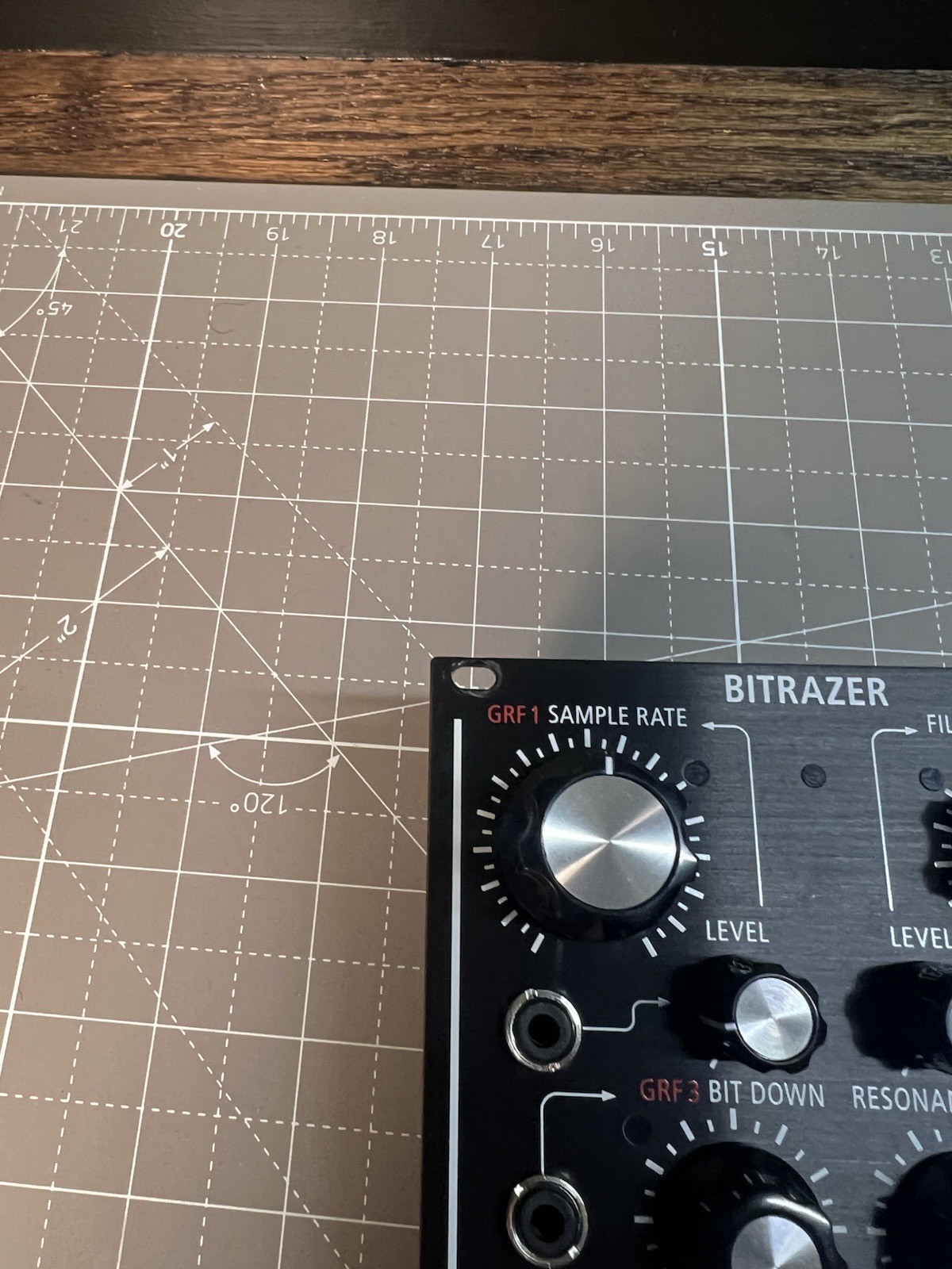 Roland AIRA Modular BITRAZER