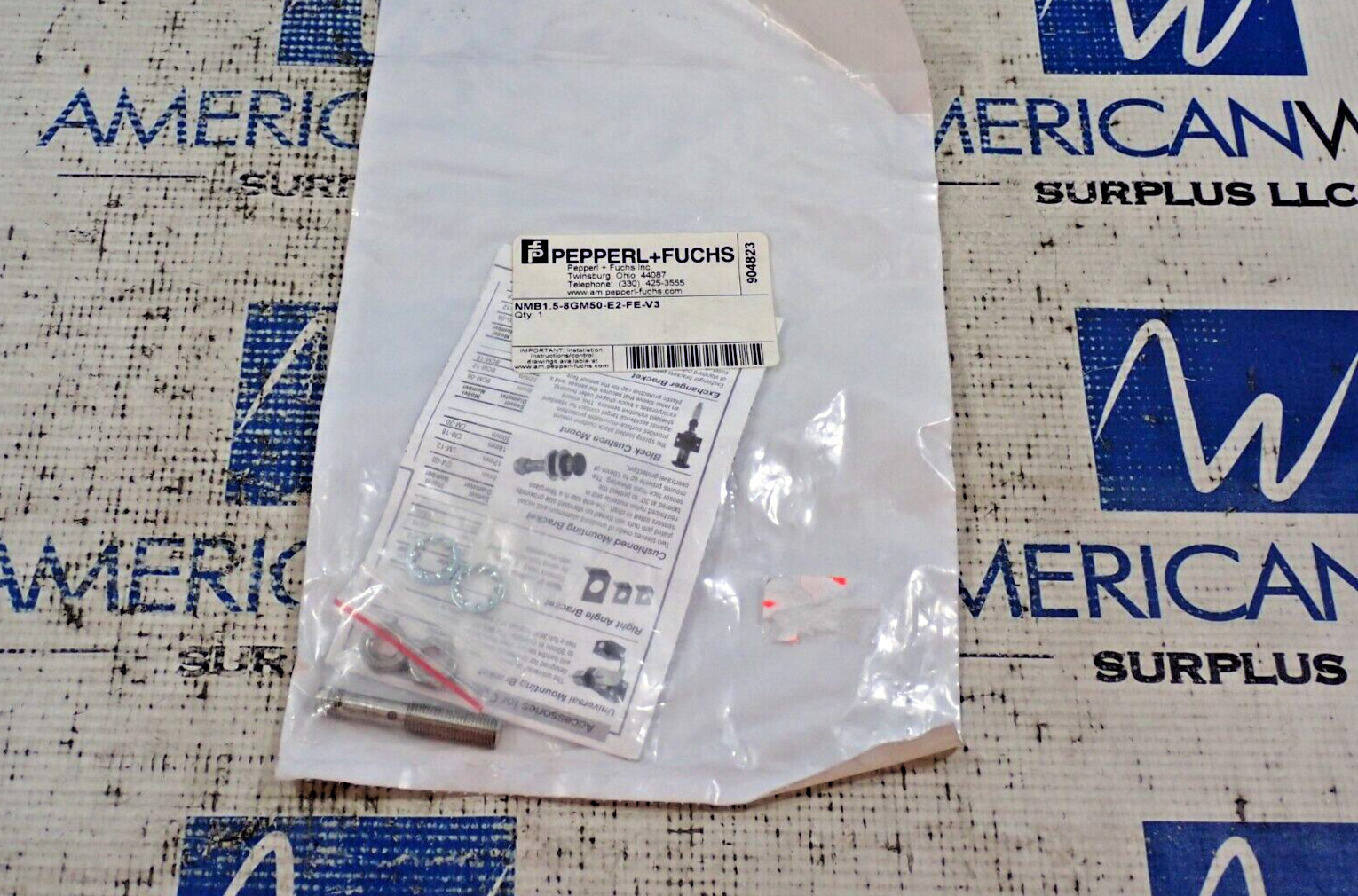 NMB1.5-8GM50-E2-FE-V3 Pepperl & Fuchs Inductive Sensor New