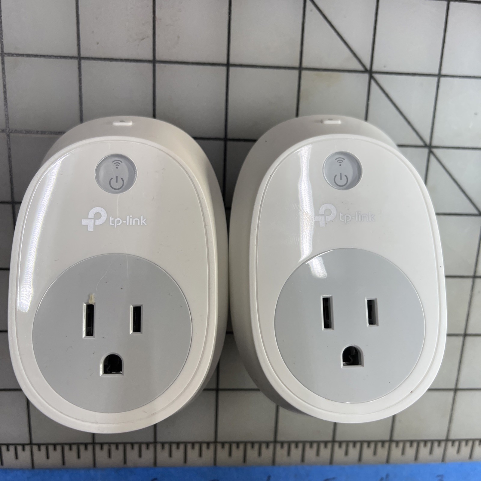 2 Lot TP-Link Smart WiFi Plug HS100 Aa5a