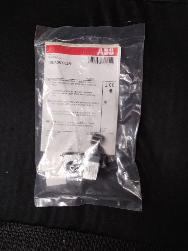 lot of 10 x ABB 1SDA069982R1 Lug Kit