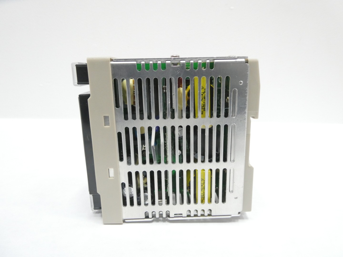 Omron S8VS-12024B/ED2 Power Supply Module