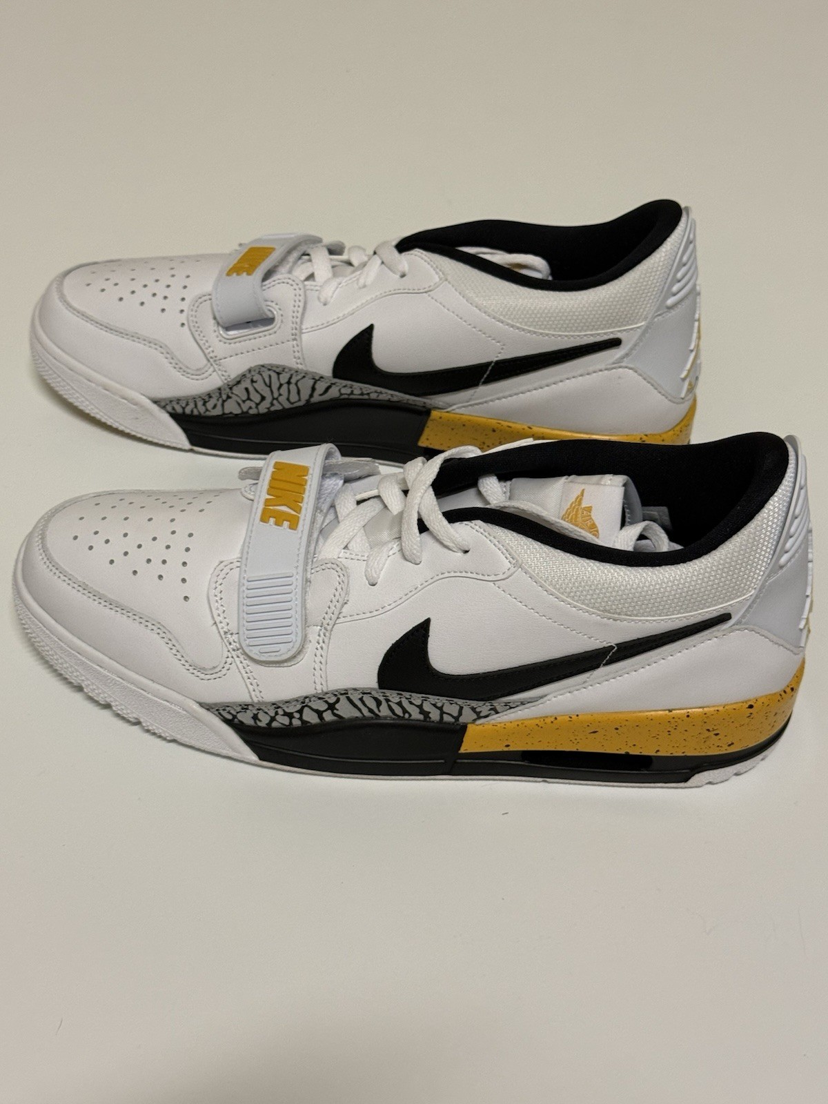 Nike Air Jordan Legacy 312 Low White Black Tour Yellow Men's Sneakers Size 13