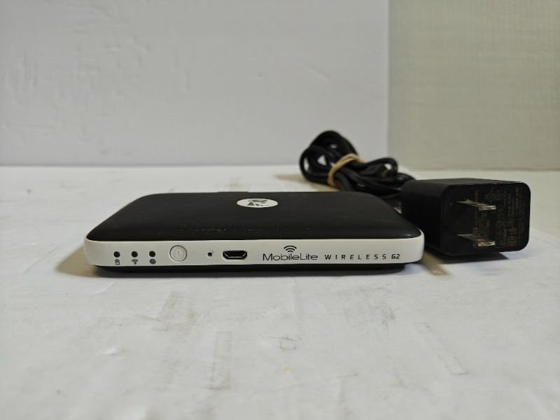 Kingston MobileLite Wireless G2 SD Card Reader WiFi Media Hub