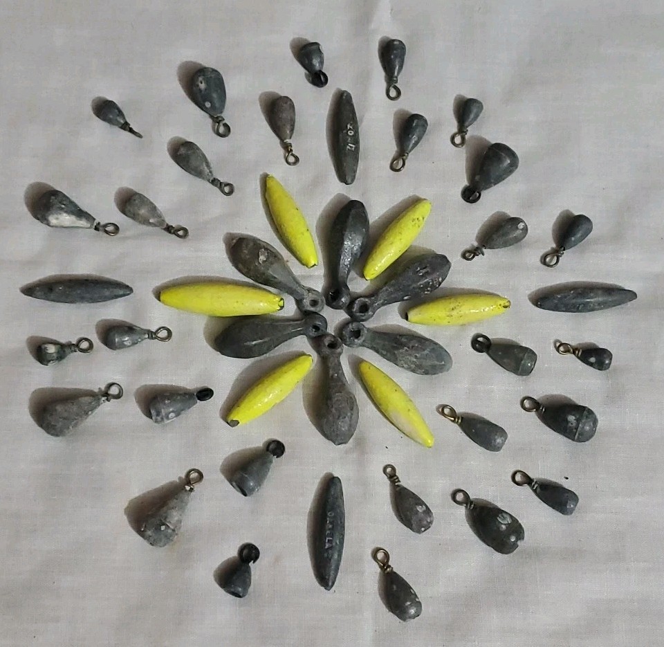 Lot Of 44 Assorted Used Fishing Weights .1 oz To 1 oz