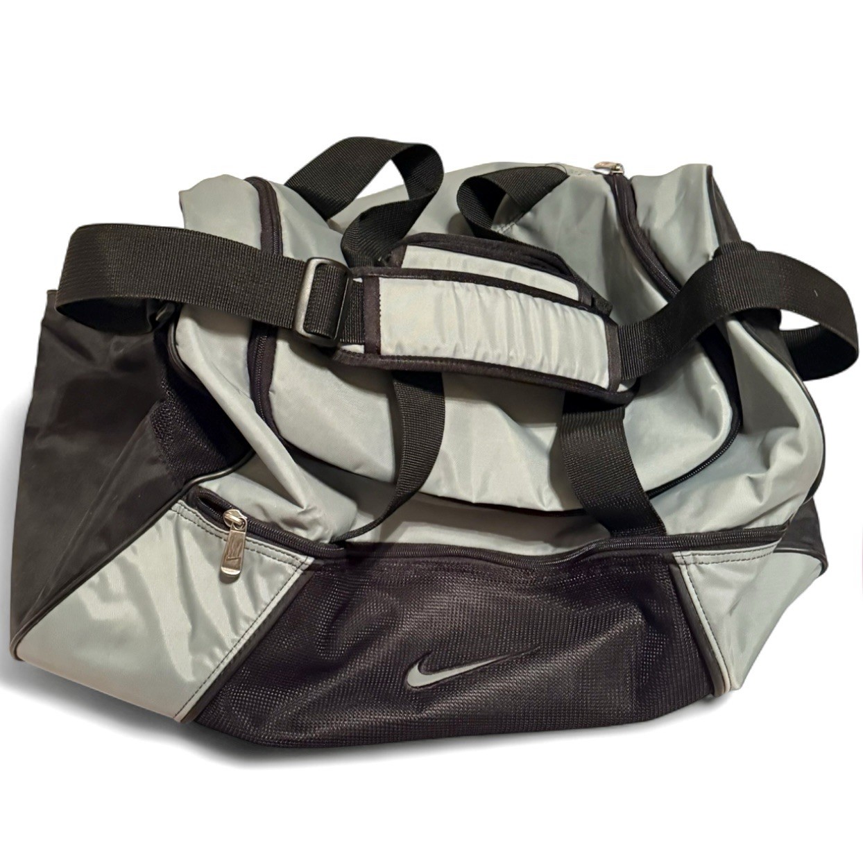 Vintage x NIKE Swoosh Colorblock Duffle Bag, White Tag, Rare! See Below!