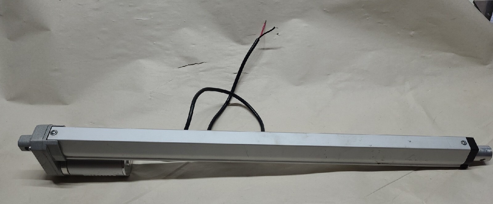 Jianshun 12 Volt Linear Actuator