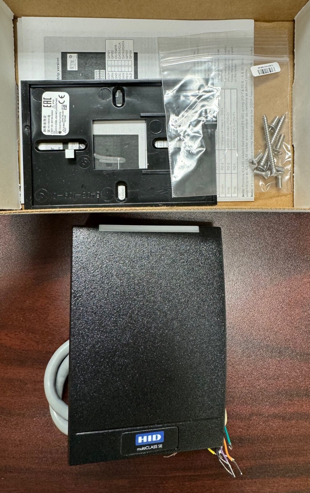 HID 920PTNNEK00000 multiCLASS RP40 Wall Switch Reader - Black