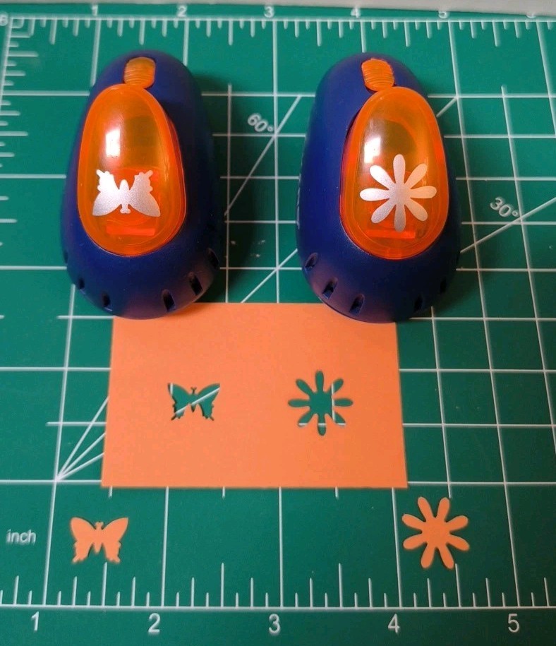 2 FISKARS POP UP LEVER PUNCH Flower And Butterfly SCRAPBOOKING