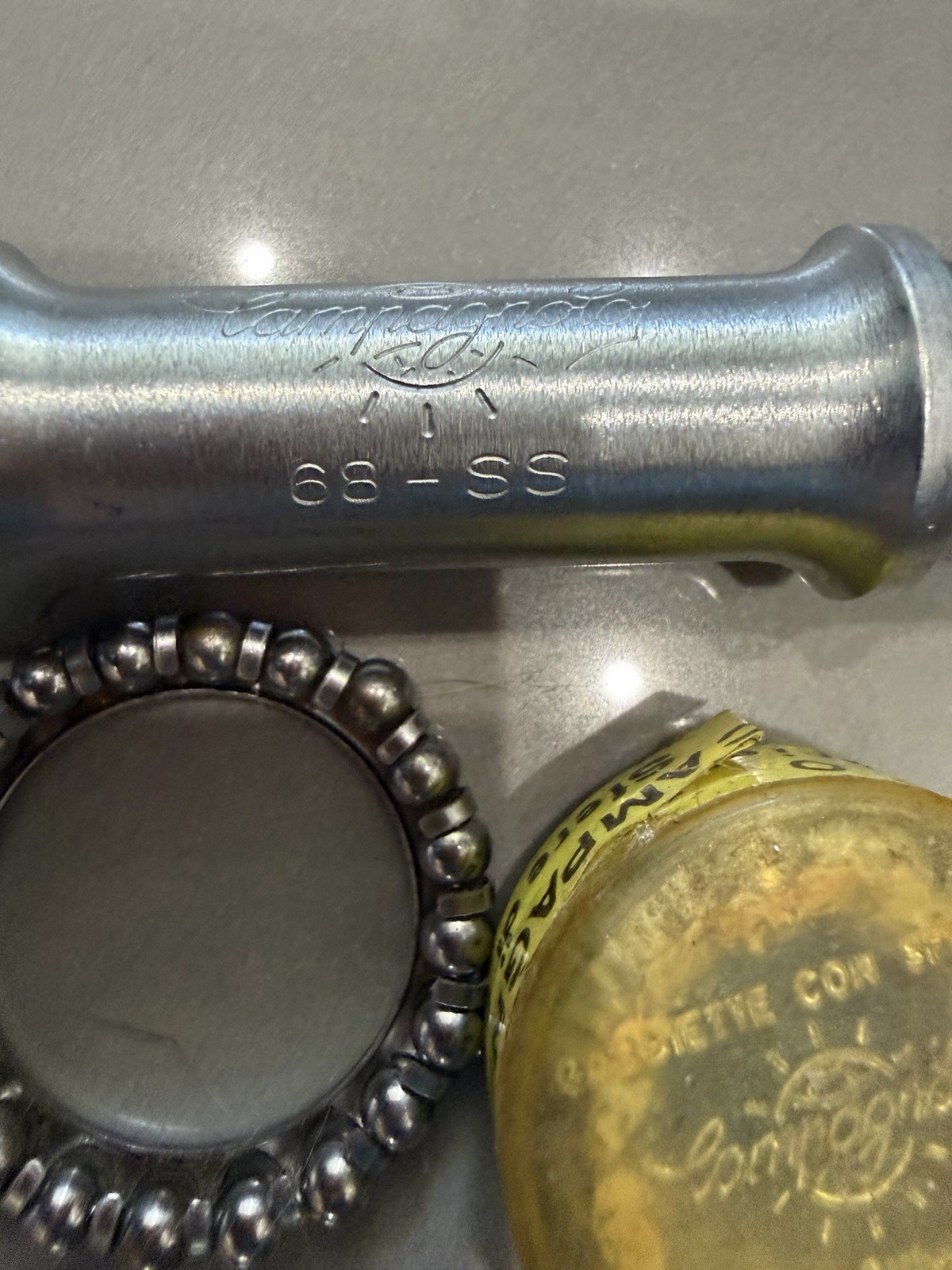 Campagnolo 68-SS Bottom Bracket Spindle a