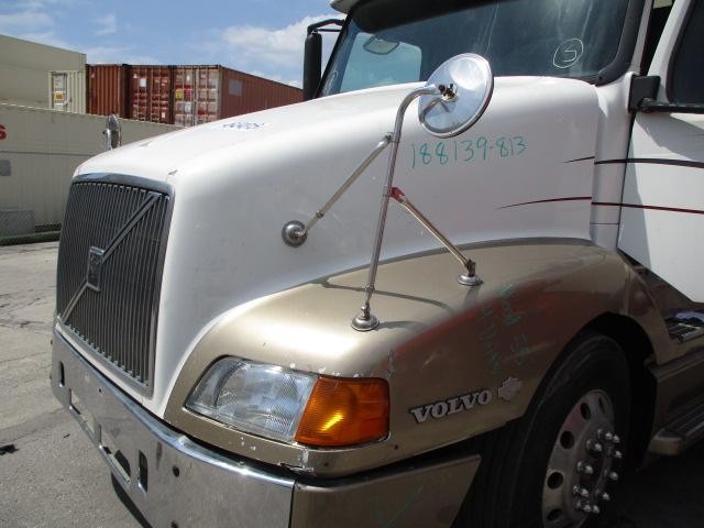 For 2001 VOLVO VNL HOOD N/A , FL