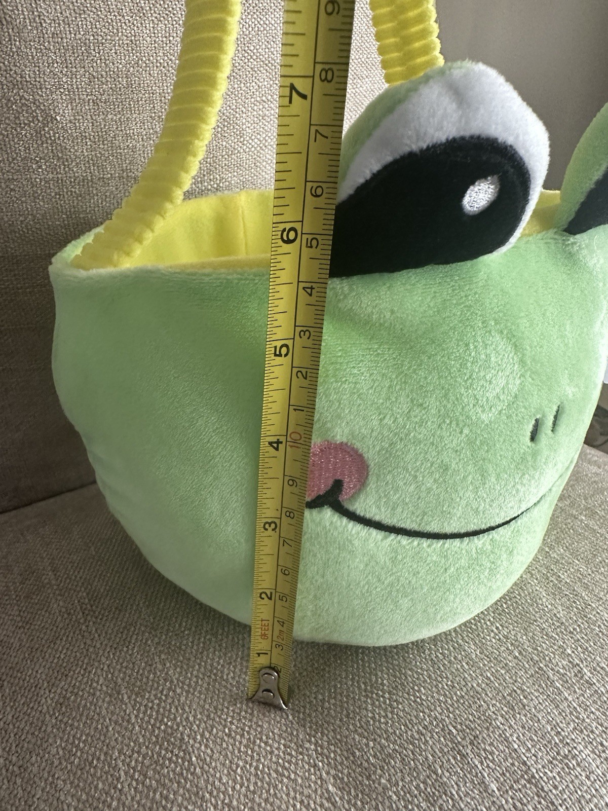 Plush Frog Basket