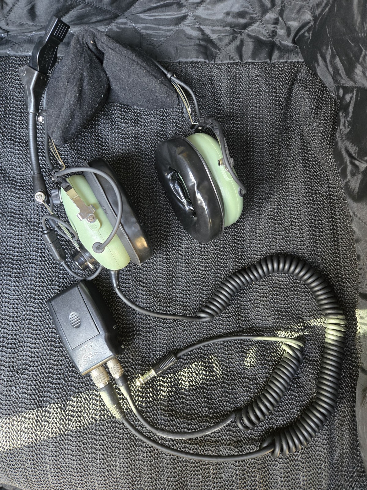 $955 DAVID CLARK H10-76XL Aviation Headset Noise Canceling & XL-9V-M Dual