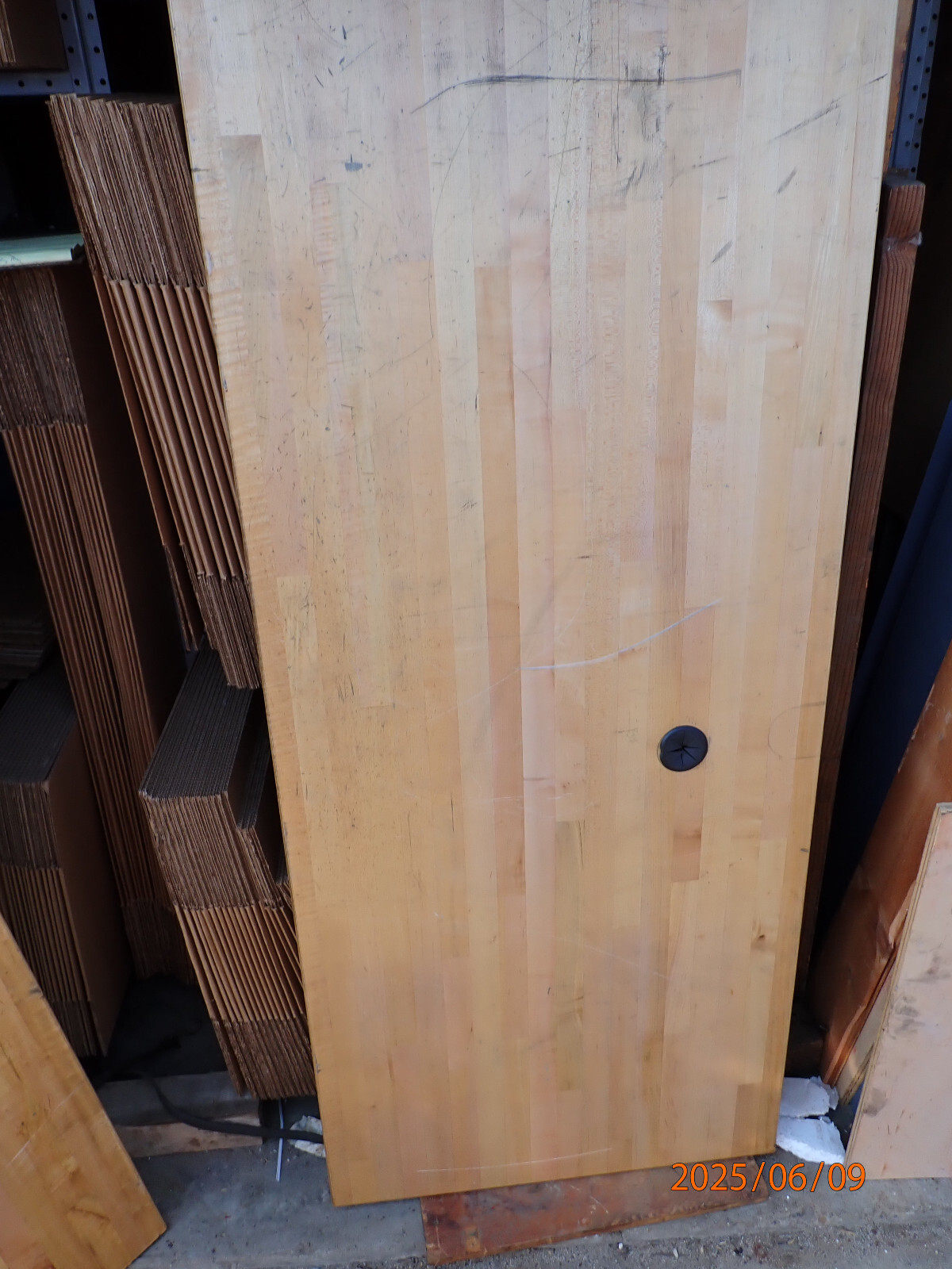 LOT 1213 MAPLE BUTCHER BLOCK WORKBENCH WORK BENCH TOP FROM A MACHINE SHOP