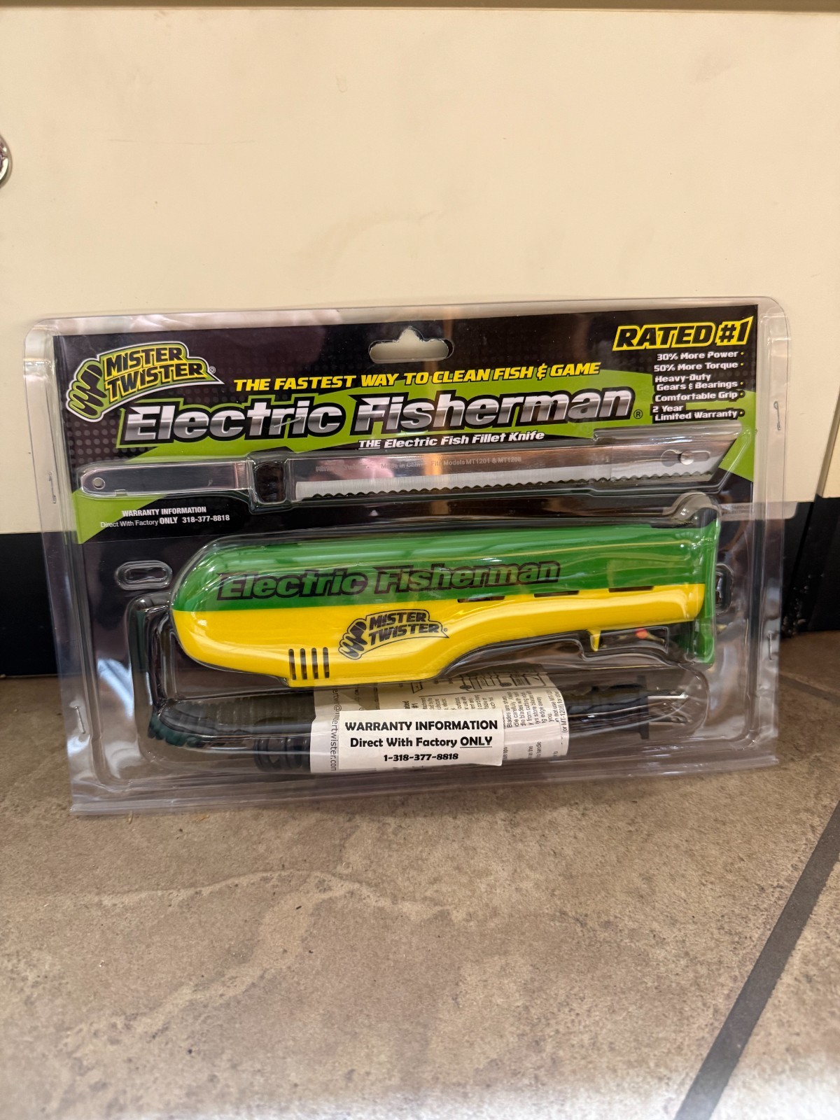 Mister Twister Electric Fisherman Fillet Knife MT-1201 Yellow Green NEW