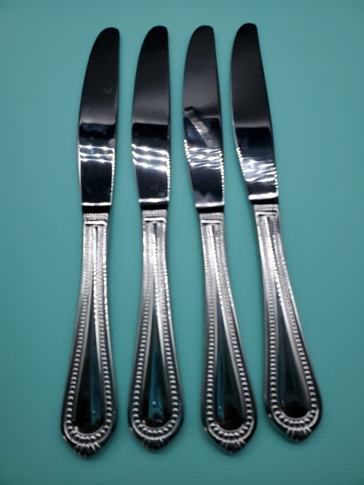 WALLACE CHATHAM BEAD Dinner Knifes Set of 4