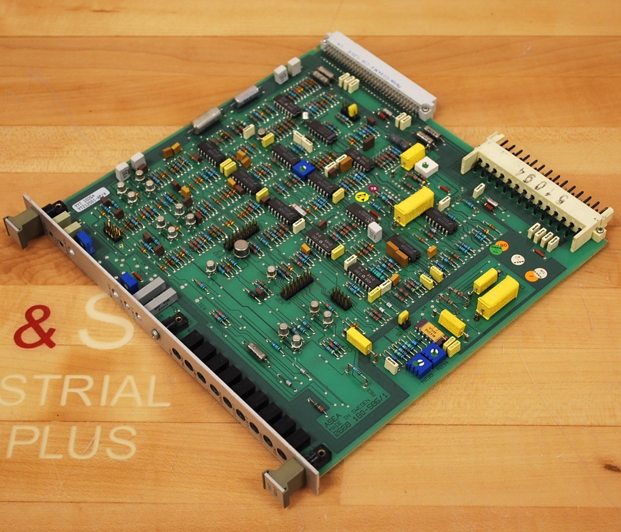ABB YYT 102G Circuit Control Board, YT212001-AP/4 - USED