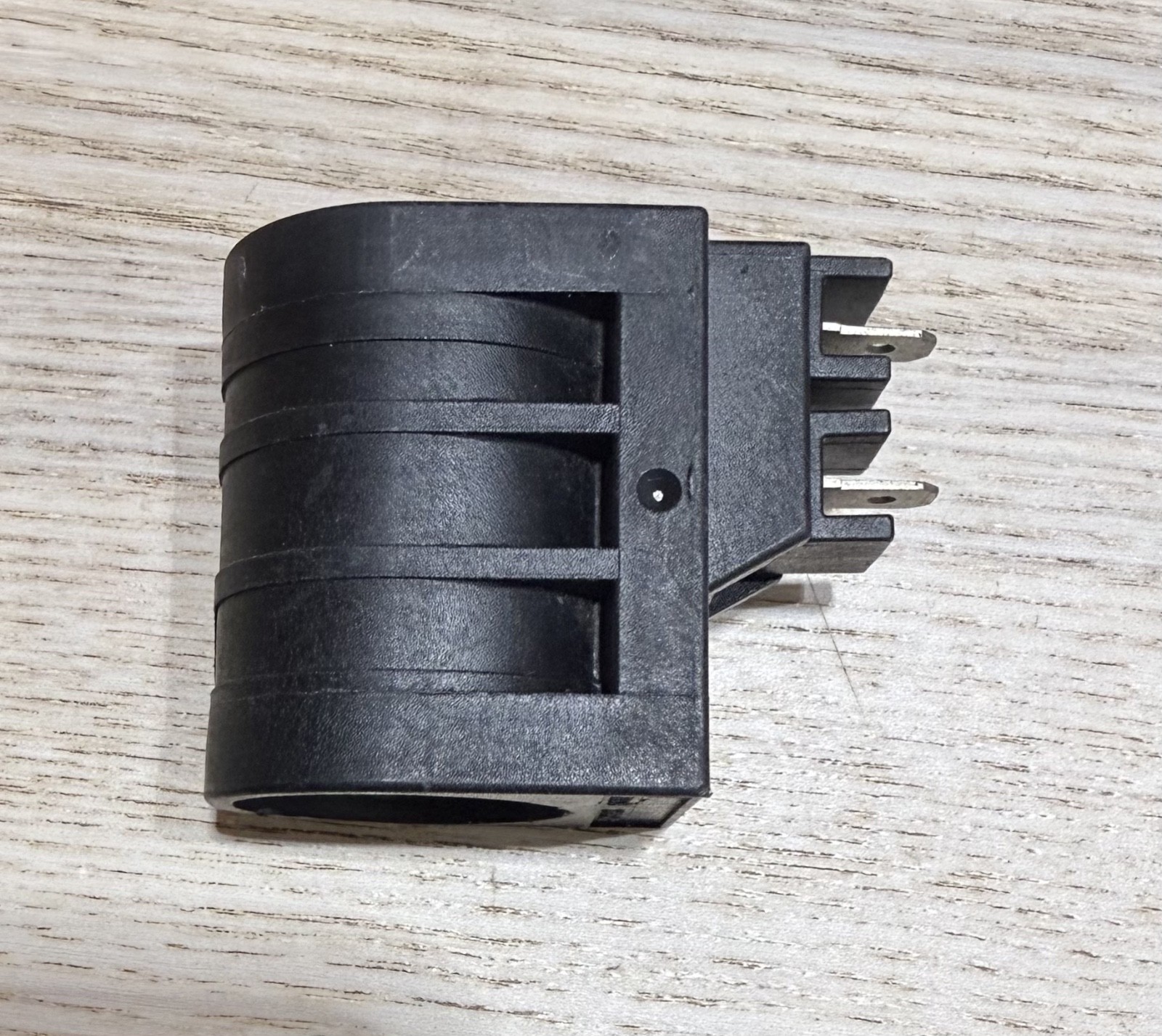 Delta Power 00004 Solenoid Coil 24VDC