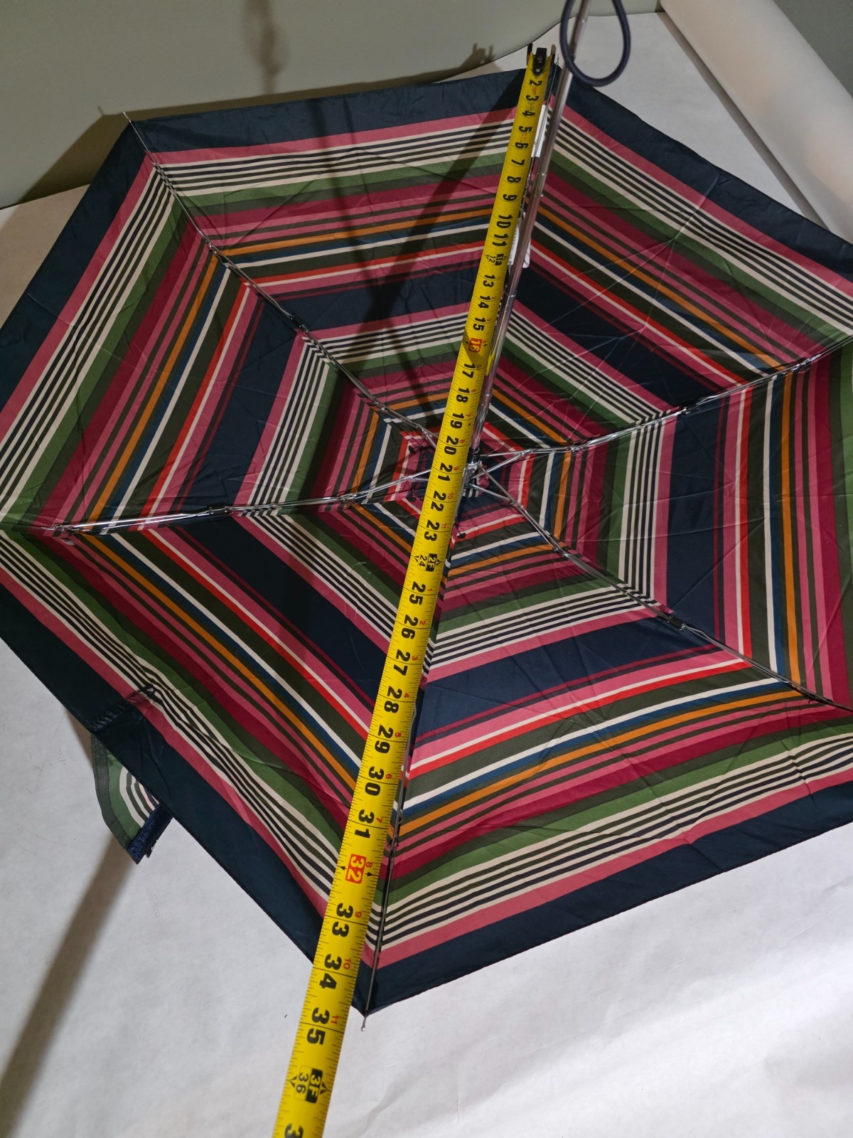 Totes Mini Colorful Umbrella 38" Arc Manual Open and Compact