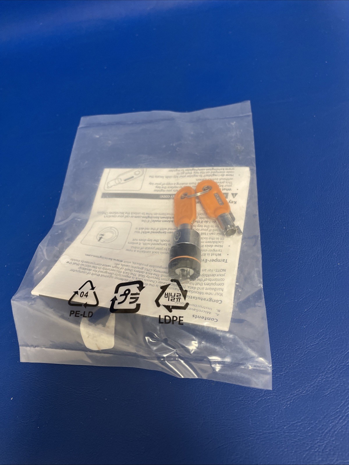 ORIGINAL Kensington K67998M: Microsaver Chassis Lock, 860246-001