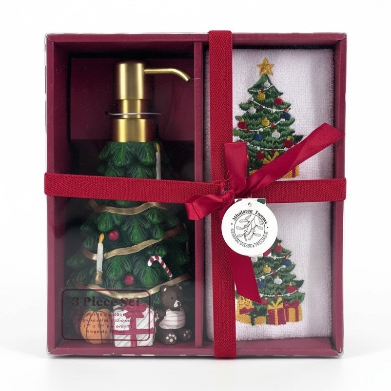 Mistletoe Farms Christmas Tree Soap Dispenser & Towel Set 3-Pc Macy’s NEW