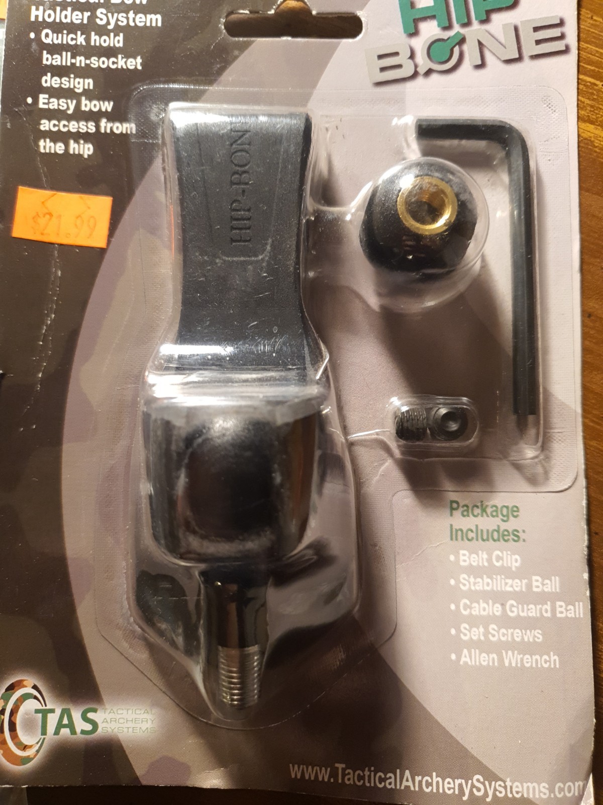 Hipbone Bow Carrying Device