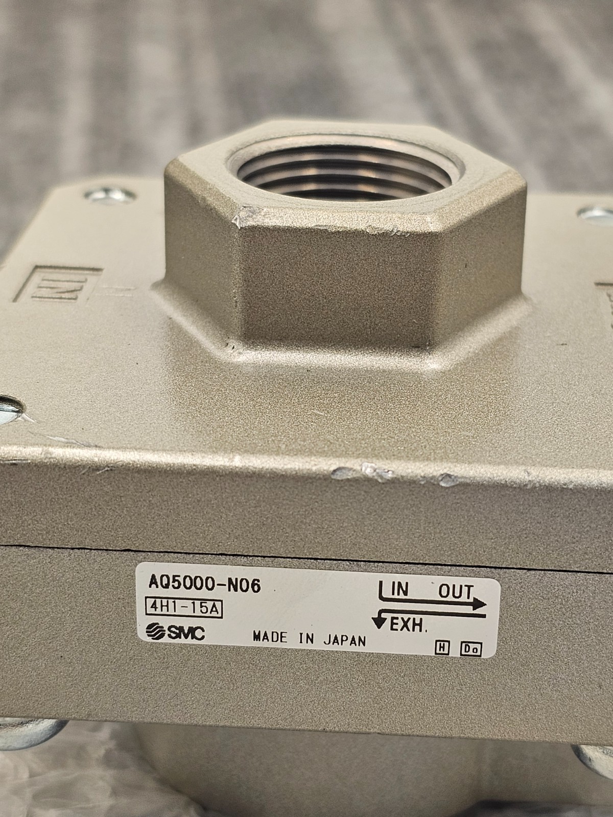 SMC AQ5000-N06: Quick Exhaust Discharge Valve Replacement
