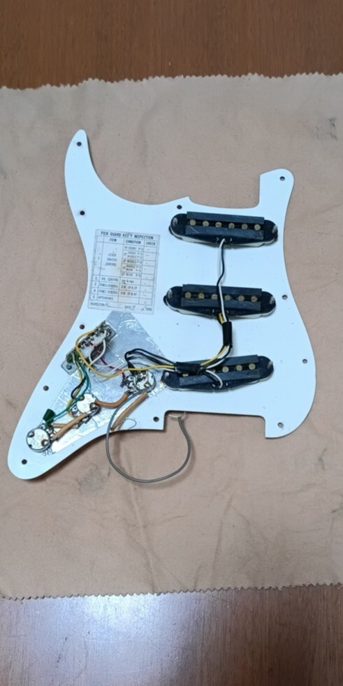 Fender Mexico assembly