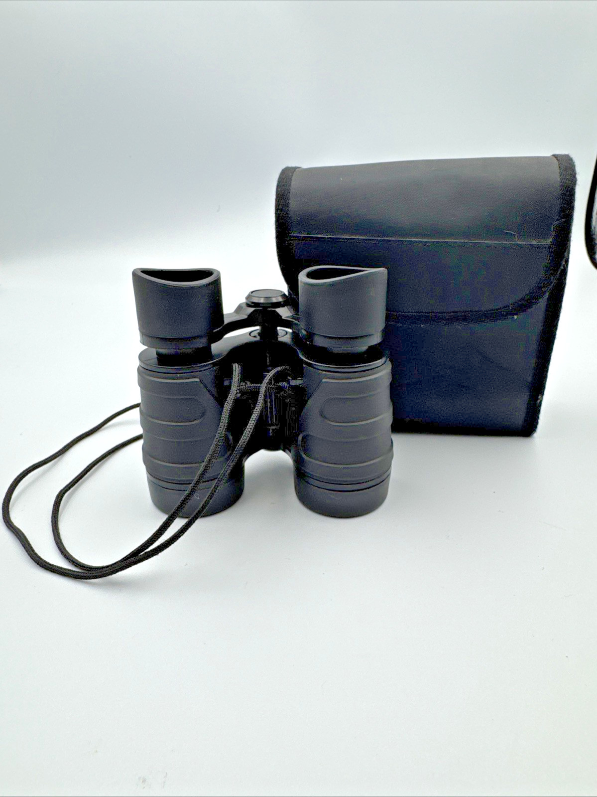 Binoculars 4X30 Compact, Black Neck Strap And Carry Case