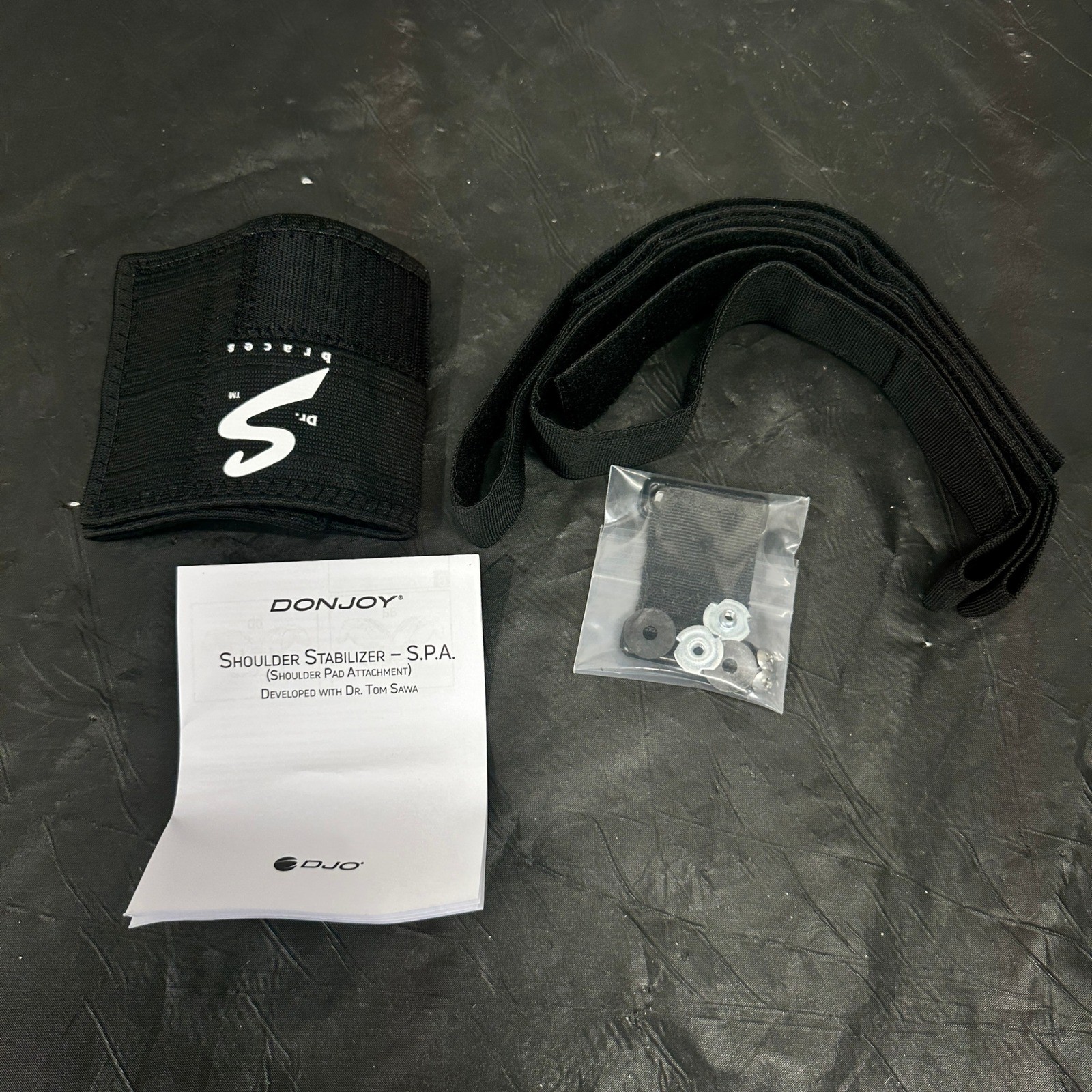 Donjoy Shoulder Stabilizer Sz M Black Shoulder Pad Attachment (SPA) Brace