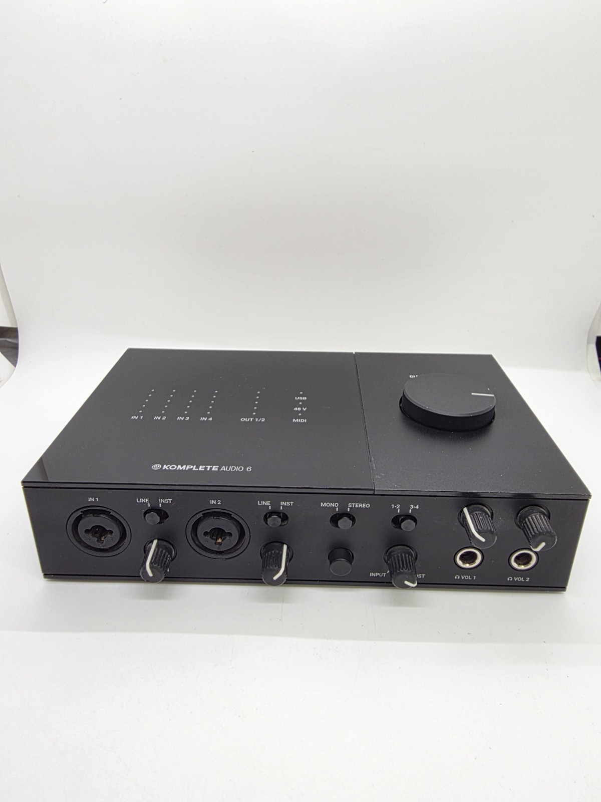 Native Instruments Komplete Audio 6 MK2 Interface With USB A Cable TESTED