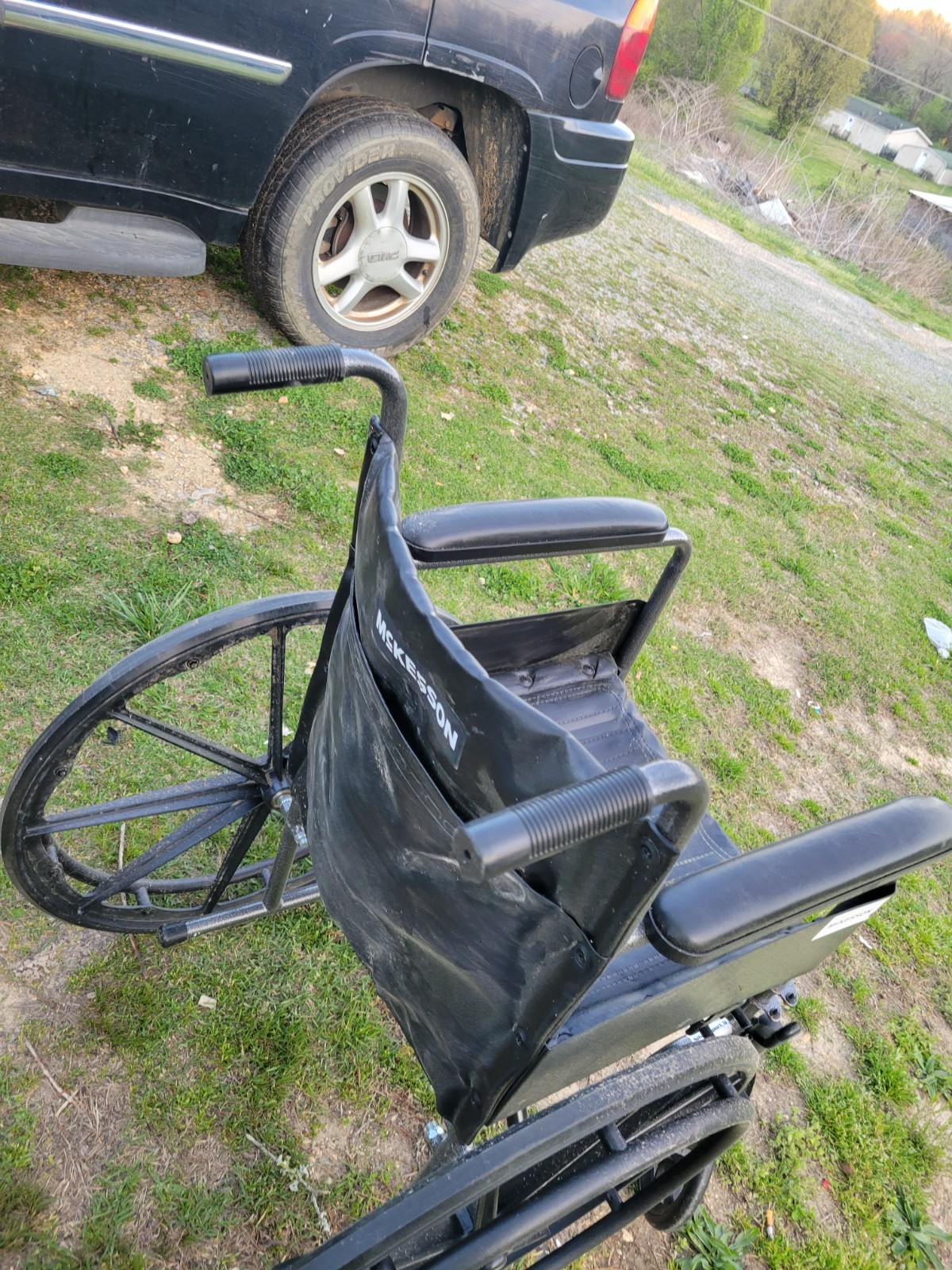 McKesson Wheelchair Steel 18"W x 16"D Swing-Away Footrest 146-SSP218FA-SF